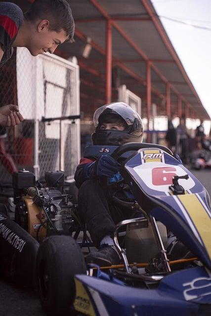 GolfGearDirect.blog: Elevate Your Game with Expert Gear Reviews 7 Gokart Golf Trolley Review: Innovative and Reliable